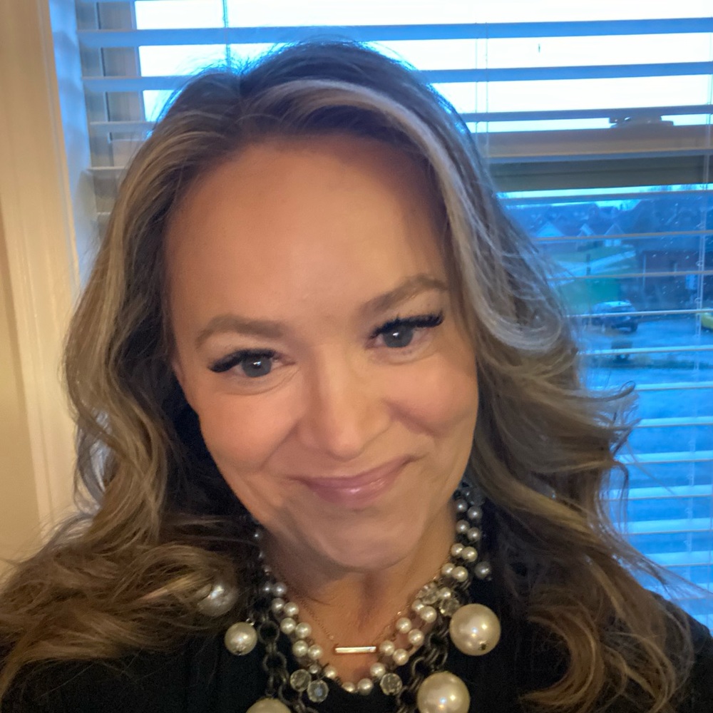 Meet your Posher, Casey